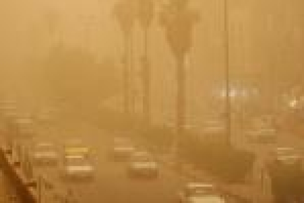 گردوخاک راه تنفس سرپلذهاب راگرفت/هجوم چندین باره ریزگردها به شهرستان