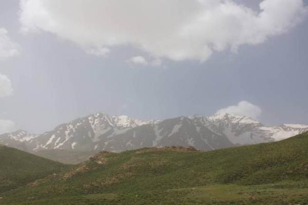 گروه کوهنوردی پاتیر سرپل ذهاب به ارتفاعات اشترانکوه صعود کردند