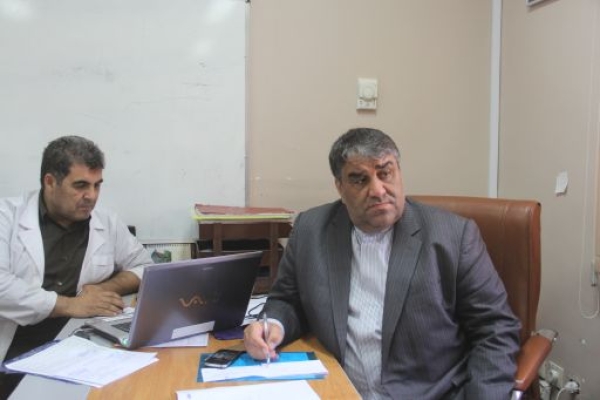 بهداشت ودرمان مرزنشینان نیازمند نگاه ویژه دولت / وزیر بهداشت باید پاسخگو باشد