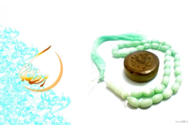 نماز دلهای مضطرب را آرام می کند/لزوم خواندن نماز اول وقت