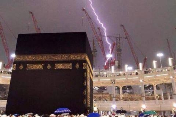 حادثه مسجدالحرام بیانگربی کفایتی مسئولین عربستان است