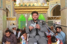 نوای روح‌بخش دعای عرفه در سرپلذهاب  پیچید