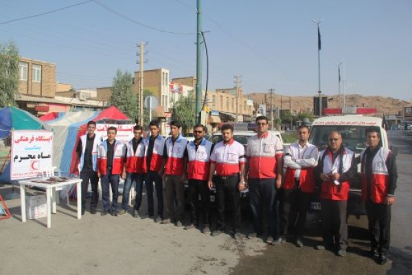 هلال احمرشهرستان درماه محرم خدمات مفیدی به عزاداران ارائه نمود/ تقدیر از فعالیتهای اعضای جمعیت هلال احمر شهرستان