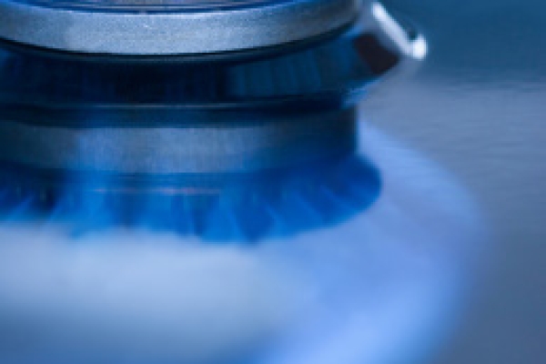 راههای جلوگیری از مصرف بی رویه ی گاز در فصل سرما / از عایق بندی ساختمان تا پوشیدن لباسهای مناسب درمنزل