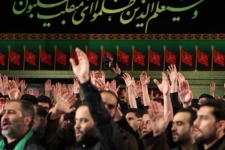 عدم حضور روحانیت در هیئات مذهبی موجب نفوذ آسیب‌های عزاداری می‌شود