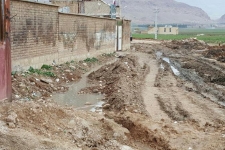 گل ولای شهرک کوییک ارمغان طرح توسعه شهر برای مردم شهرک/ وقتی عدم تعامل بین دستگاهها گریبان ساکنان شهرک را می گیرد