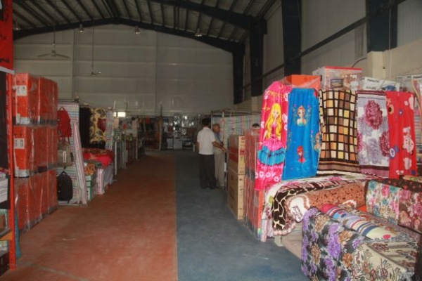 از قطع شدن برق بازارچه تا عدم انتقال آن به محلی دائمی / آیا بازگشایی بازارچه مرزی تیله کوه در ایجاد اشتغال موفق بوده است؟