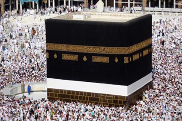 بیت الله الحرام متعلق به تمام مسلمانان جهان می باشد/ محکومیت حرکت آل سعود در ممانعت از اعزام ایرانیان به مکه مکرمه