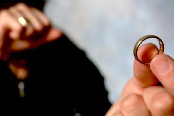 نگرانی جامعه شناسان از افزایش بی رویه آمارطلاق / از ایجاد اضطراب وترس در خانواده تا آمادگی که برای ارتکاب جرم درفرزندان طلاق شکل می گیرد