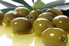 اقتصاد مقاومتی یکی از مهمترین محرکه های رشد کارآفرینی است / نقش بسیج سازندگی در موفقیت کارآفرینان شهرستان