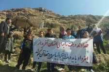 فرهنگ حفاظت از محیط زیست باید در دوران نوجوانی نهادینه شود /غرس بیش از 50  نهال توسط اعضای کانون پرورش فکری کودکان شهرستان 