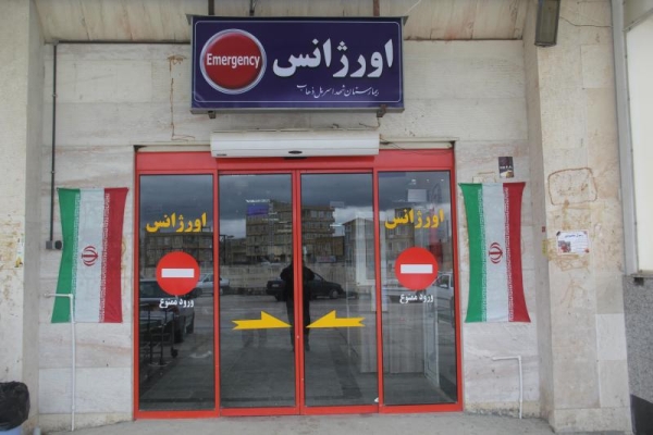 کادر درمانی شبکه بهداشت درایام نوروز آماده ارائه خدمات بهداشتی درمانی به مردم است / نظارت از محل عرضه مواد غذایی شهرستان بصورت مستمر انجام می گیرد