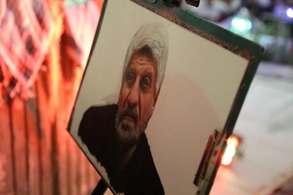 توسط هنرمند سرپل ذهابی تصویری از سیمای ایثارگران حوزه فرهنگ و ادبیات کشور ترسیم شد