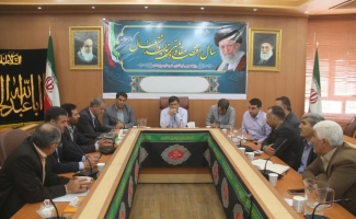 مدیران دستگاه های اجرایی با تاسی از امام حسین(ع) زمینه تردد زائرین عتبات عالیات را تسهیل بخشند/دستگاه های اجرایی سرپل ذهاب در عمل هم پیرو خط امام حسین (ع) باشند