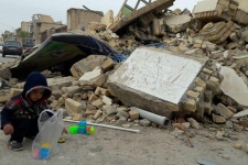 بگذاريد با بغض بنويسم