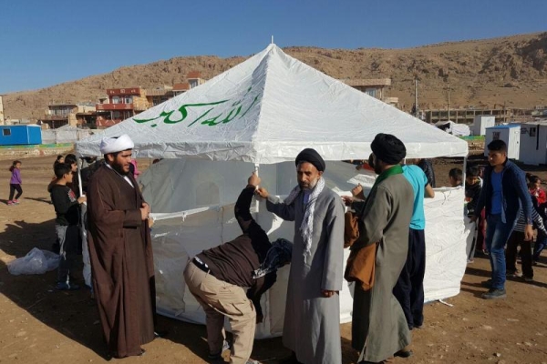 برپایی 17 خیمه نماز در منطقه زلزله‌زده سرپل ذهاب