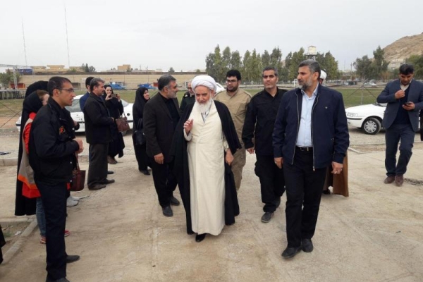 مراسم گرامیداشت چهلمین روزدرگذشت جانباختگان زلزله شهرستان سرپل ذهاب آغاز شد