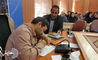 دیدار مردمی فرماندار و مسئولین خدمات رسان سرپلذهاب با مردم زلزله زده شهرستان