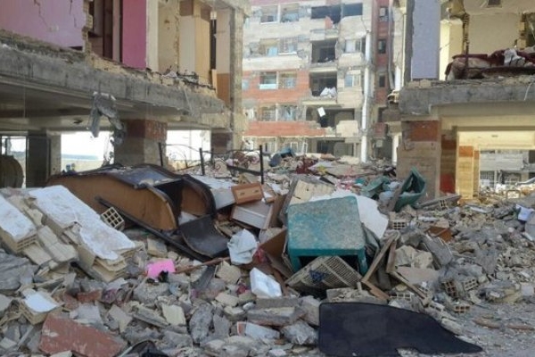 درس تلخ زلزله در سرپل ذهاب/ باید از حادثه زلزله درس عبرت بگیریم