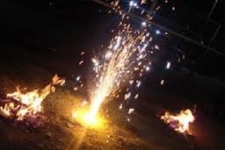 چهارشنبه سوری را به چهارشنبه سوزی تبدیل نکنیم / این رسم قدیمی و کهن درشهرستان سرپلذهاب امسال حساسیتهای بیشتری دارد