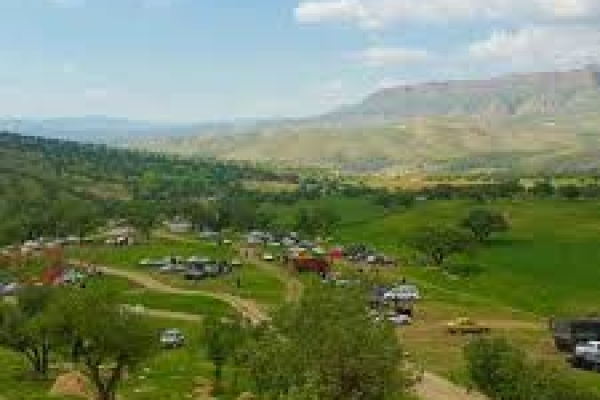 سیزده بدر رسم مشترک همه ایرانیان/ گره زدن زندگی با طبیعت