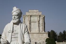 فردوسی، بزرگ احیاگر زبان فارسی