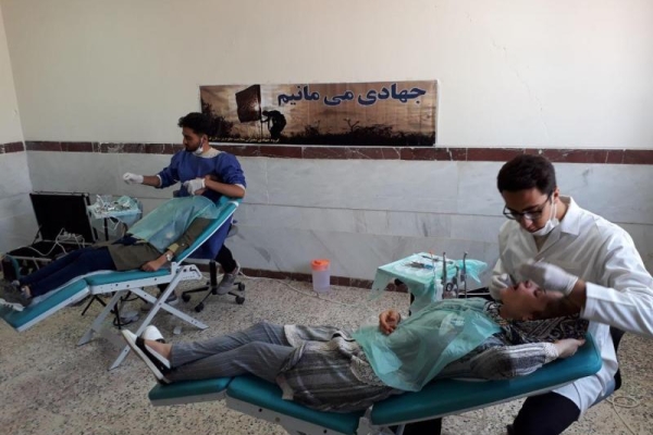 ارائه خدمات رایگان دندانپزشکی درشهرستان زلزله زده سرپل ذهاب