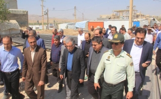 سرپرست معاونت عمرانی و توسعه امور شهری و روستایی وزارت کشور و معاونان عمرانی کشور از مناطق زلزله زده سرپلذهاب  بازدید کردند