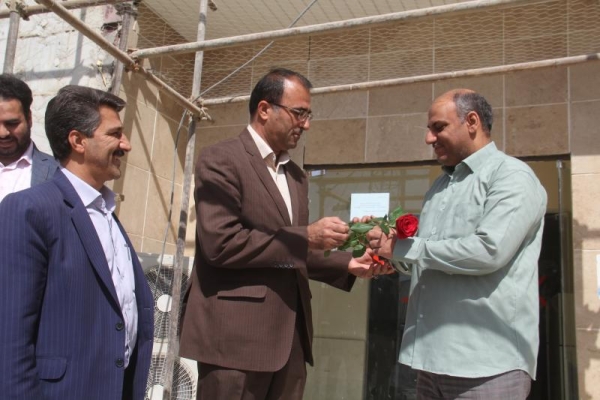 پزشک وظیفه انسانی حفظ سلامت جامعه را برعهده دارد / درمان بیماران عبادتی بزرگ برای پزشک است
