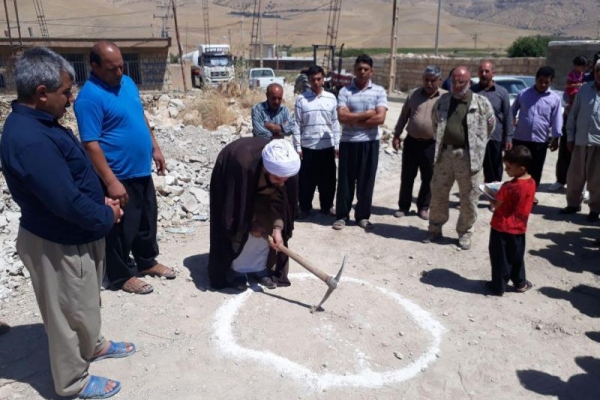 کلنگ زنی دو باب مسجد درروستاهای زلزله زده شهرستان