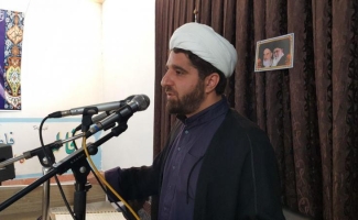 مسئولین در تحمل سختی ها ومشکلات جامعه همراه مردم باشند / سوال نمایندگان از رئیس جمهور تجلی وحدت و مردم سالاری دینی است