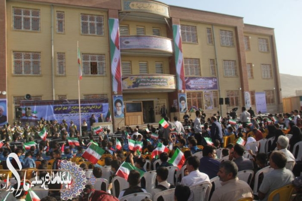 افتتاح ۵۹ مدرسه در مناطق زلزله‌زده با پیام رییس جمهور