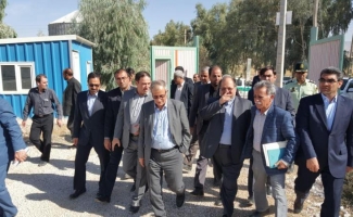 بازدید وزیر صنعت معدن تجارت از واحدهای شهرک صنعتی شهرستان زلزله زده سرپل ذهاب