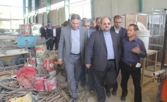 استمهال بدهی های گذشته واحدهای تولیدی آسیب دیده مناطق زلزله زده باید دردستور کارقرار گیرد