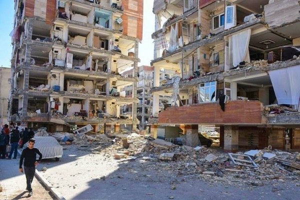 ازپرداخت کمک هزینه 2 میلیون تومانی هلال احمر به زلزله زدگان کرمانشاهی تا محروم ماندن واجدین شرایط/ چه نهادی باید پاسخگو باشد