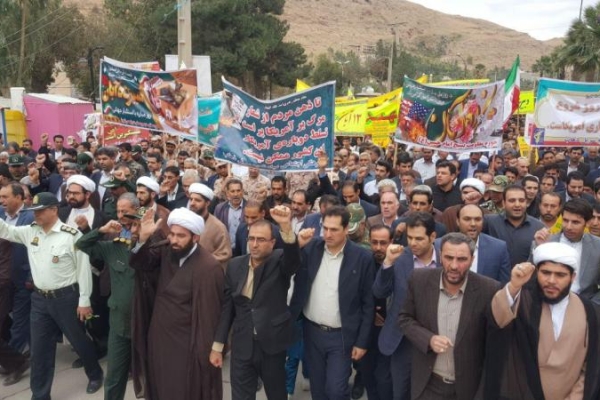 آغاز راهپیمایی 13 آبان در سرپل ذهاب/ فریاد استکبار ستیزی در این شهرستان مرزی طنین انداز شد