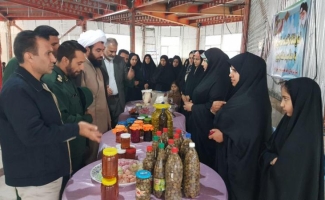 جشنواره غذاهای بومی محلی درشهرستان سرپل ذهاب برگزار شد