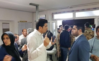 در اثر زلزله 6.4دهم ریشتری شب گذشته در سرپل ذهاب آمار مصدومین به ٣٥٢ نفر رسیده است