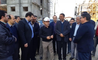 روند بازسازی واحدهای آسیب دیده شهرستان زلزله زده سرپل ذهاب مورد بازدید قرار گرفت