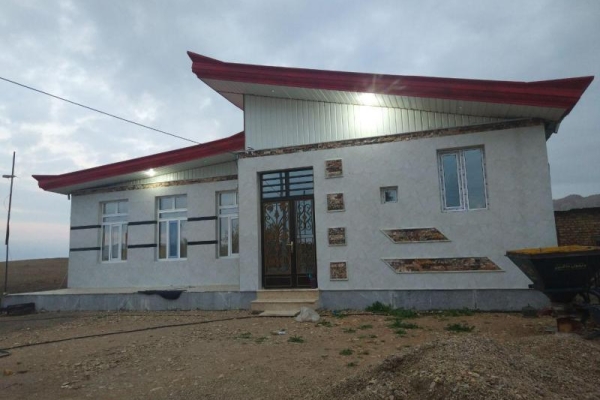 ازمقاومت واحدهای جدیدالاحداث زلزله زدگان کرمانشاه در برابرزلزله6.4دهم ریشتری تا وعده های مسئولین برای کمک به ادامه بازسازی