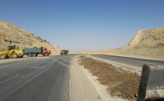 سرپل ذهاب دارای 310 کیلومتر راه اصلی و فرعی است
