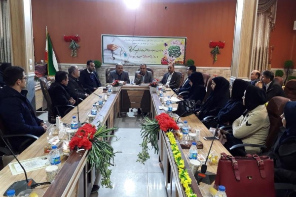 حضرت زینب مظهر ایثار و ازخودگذشتگی است / جامعه پرستاری شهرستان بهترین عملکرد را درزلزله داشتند / زلزله در بخش بهداشت ودرمان تبدیل به فرصت شد