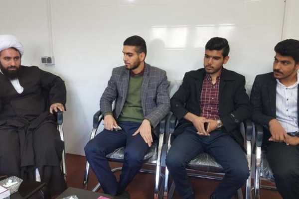 مطالبه گری در راستای اهداف انقلاب مهمترین وظیفه  دانشجویان است