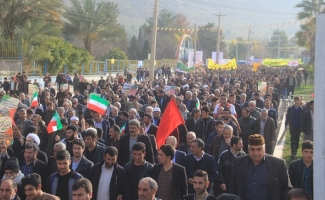 راهپیمایی باشکوه مردم سرپل ذهاب در سالروز پیروزی انقلاب اسلامی