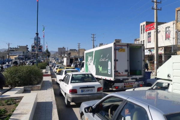  نارضایتی مردم از دستگاههای متولی در بخش ترافیک شهری/ ترافیک طویل اصلی ترین مشکل خیابان شهر سرپلذهاب 