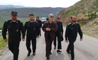 بازدید فرمانده قرارگاه نجف اشرف سپاه و فرمانده سپاه حضرت نبی اکرم (ص) استان کرمانشاه از یادمان بازی دراز سرپل ذهاب
