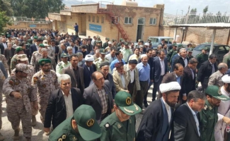 تجمع مسئولین سرپل ذهاب دردرب سپاه شهرستان در واکنش اقدام خصمانه امریکا علیه سپاه پاسداران