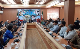 تجلیل از کارگران نمونه شهرستان سرپل ذهاب به مناسبت هفته کارگرصورت گرفت