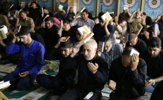 طنین نوای امن یجیب نیازمندان در آسمان شهرستان / روزه داران به امید تقدیری زیبا شب را با عبادت وبندگی سحر کردند