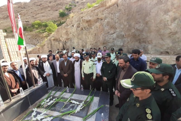 میهمانی لاله ها در گلزار شهدای شهرستان سرپلذهاب